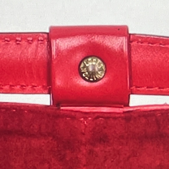 LOUIS VUITTON Red Leather Randonne EPI Shoulder Bag NEW WITHOUT TAGS - Picture 11 of 16